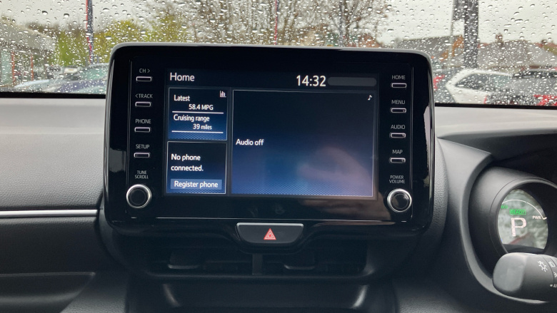 Toyota Yaris 1.5 Hybrid Design 5dr CVT Hybrid Hatchback